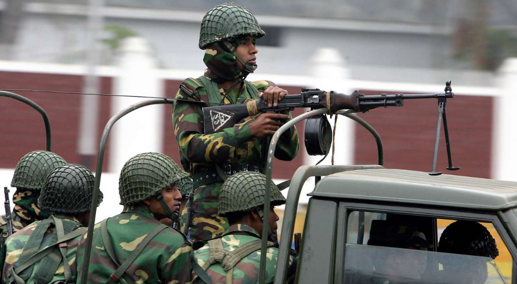 নির্বাচনী মাঠে সশস্ত্র বাহিনী