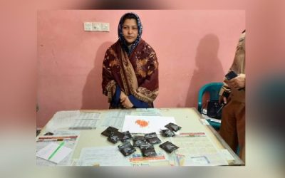 সিঙ্গারবিল ইউপির মহিলা মেম্বার ইয়াবা নিয়ে আটক