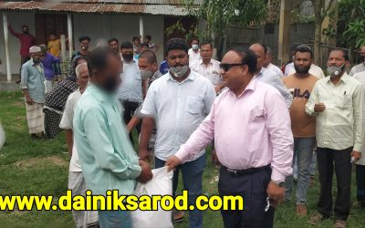 কসবায় আইনমন্ত্রীর খাদ্য সহায়তা পেল ১৩০ পরিবার