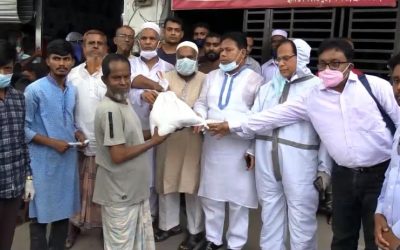 কসবায় অসহায়-কর্মহীন সাড়ে ৩শত পরিবারে ঈদ সামগ্রী বিতরণ