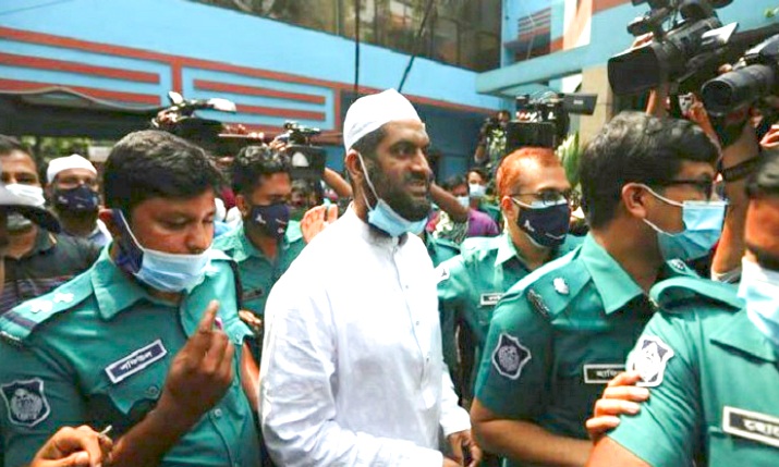 যে কারণে গ্রেফতার হেফাজত নেতা মামুনুল হক