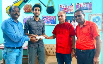 বিশিষ্ট তবলা বাদক ওস্তাদ তপন রায়কে আর্থিক সহায়তা প্রদান