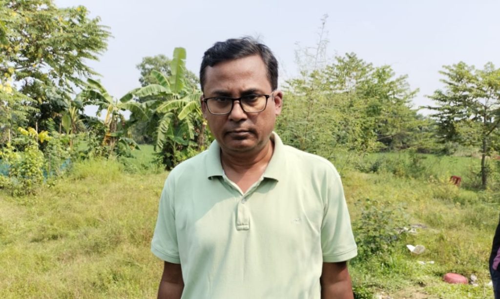 ভারতে পালানোর সময় ওএসডি থাকা যুগ্ম সচিব কিবরিয়া আটক