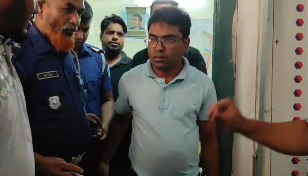 ব্রাহ্মণবাড়িয়ায় ফিজিওথেরাপিস্ট হয়ে ডাক্তার পরিচয় দেওয়ায় জেল, প্রতিষ্ঠান সিলগালা