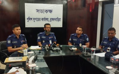নিয়োগ প্রক্রিয়া শুরু হলে পুলিশের সাথে ছবি দেখায় প্রতারকরা: ব্রাহ্মণবাড়িয়ার এসপি