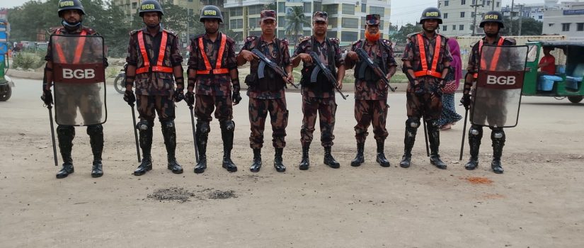 ঈদযাত্রা ও কুরবানির পশুর গাড়ি চলাচল নির্বিঘ্ন করতে ঢাকা-সিলেট মহাসড়কে বিজিবি মোতায়েন
