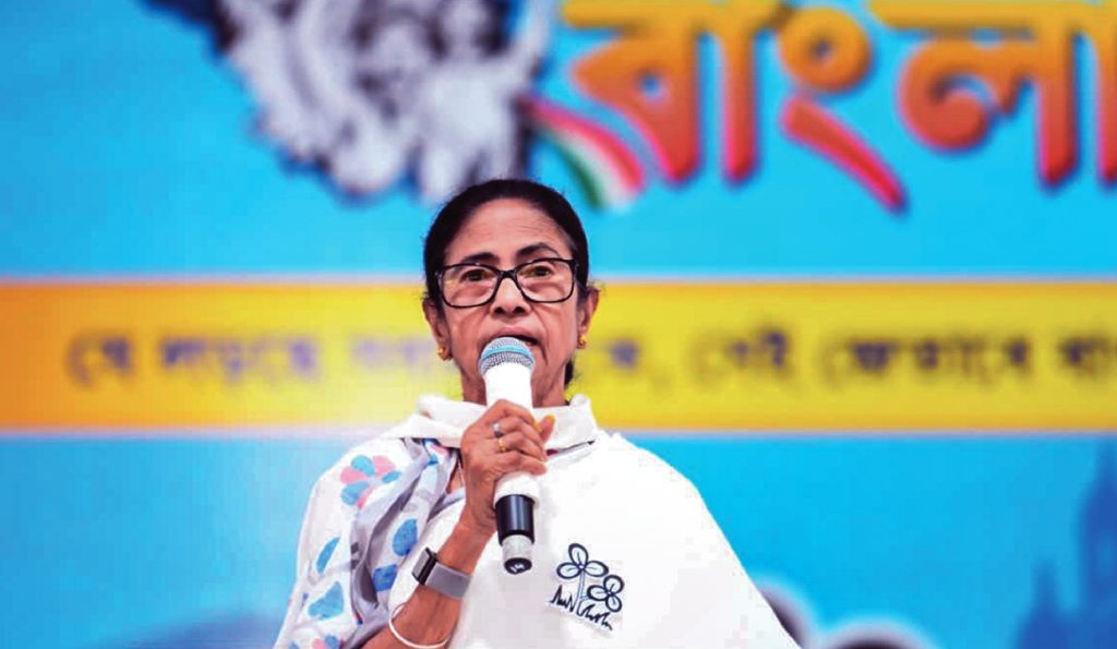 মমতা কি আর ঘুরে দাঁড়াতে পারবেন?