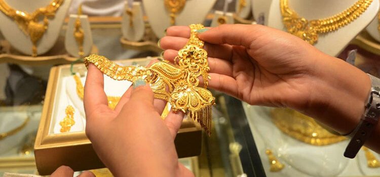 দেশের বাজারে আবার বেড়েছে সোনার দাম