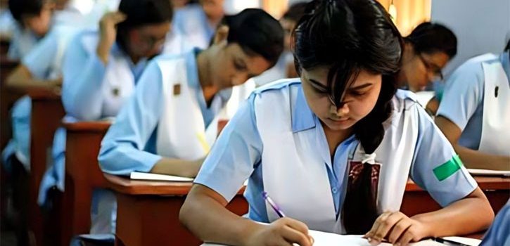 সারাদেশে এইচএসসি পরীক্ষা শুরু, পরীক্ষার্থী ১২ লাখ ৭০ হাজার