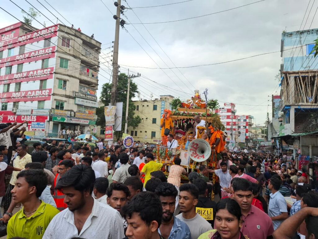 ব্রাহ্মণবাড়িয়ায় উৎসবমুখর পরিবেশে রথযাত্রা