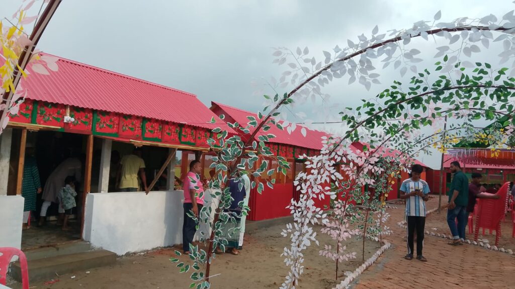 সরাইলে তিতাস মিনি পার্ক অ্যান্ড ফুচকা হাউজের উদ্বোধন