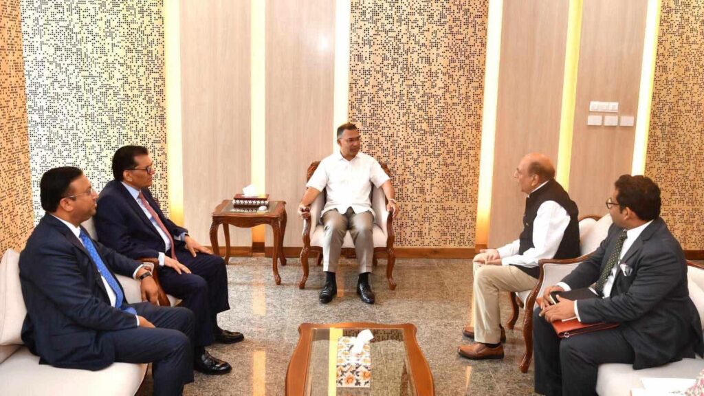 প্রধানমন্ত্রীর সঙ্গে ভারতের হাইকমিশনারের সৌজন্য সাক্ষাৎ