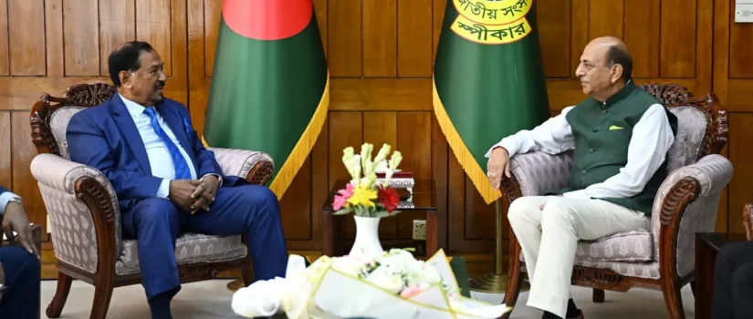 প্রধানমন্ত্রী বুদ্ধিমান, ভারত সফরের সিদ্ধান্ত তার ওপর নির্ভর করছে: হাইকমিশনার ত্রিবেদী