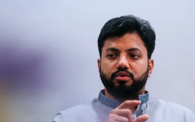 প্রতিমন্ত্রীর পদ ছাড়ার ঘোষণা ইশরাক হোসেনের
