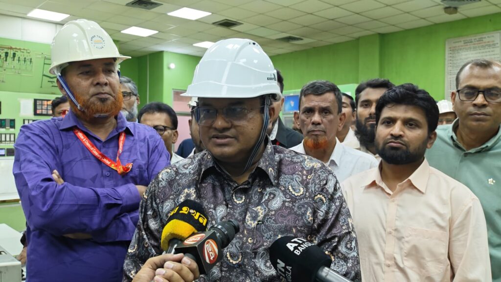 সব সার কারখানা চালু করে ২২ হাজার কোটি টাকার আমদানি ব্যায় সাশ্রয় করতে চায় সরকার