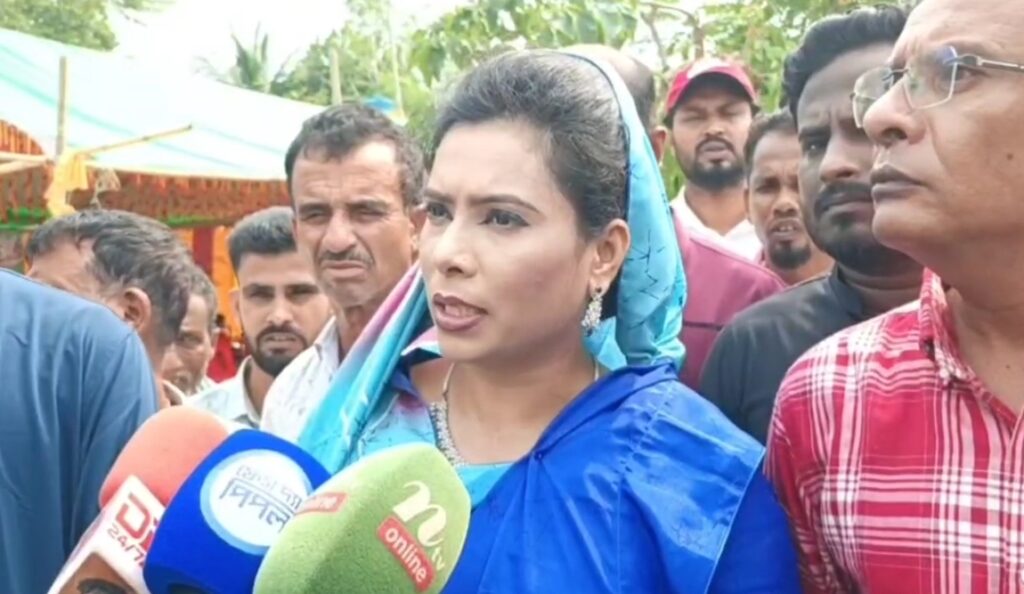 ‘ধৈর্য্যের সীমা পার হলে অপ্রীতিকর ঘটনা ঘটে’
